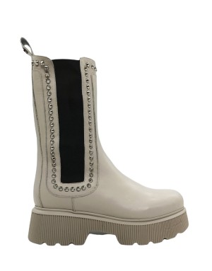 ALBANO 2023A ANFIBIO IN VITELLO COLORE GHIACCIO CON BORCHIE ACCIAIO, LAMPO LATERALE ED ELASTICO NERO, FONDO GOMMA ZIGRINATO 5CM