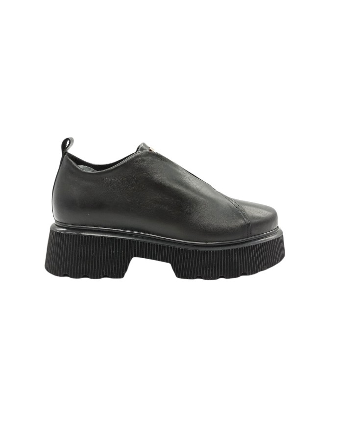 ALBANO 2026A SLIP-ON IN VITELLO COLORE NERO, LINGUETTA IMPUNTURATA, FONDO GOMMA 5CM