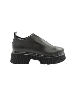 ALBANO 2026A SLIP-ON IN VITELLO COLORE NERO, LINGUETTA IMPUNTURATA, FONDO GOMMA 5CM