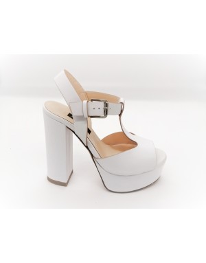 ALBANO 7836 SANDALO CHARLESTON IN VITELLO COLORE BIANCO, TACCO FASCIATO12CM CON  PLATEAU, FONDO CUOIO'