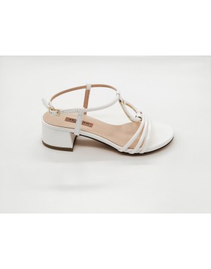 ALBANO 8114 SANDALO CHARLESTON IN VERNICE SOFT COLORE BIANCA CON ACCESSORIO IN TINTA SUL COLLO PIEDE, TACCO FASCIATO 4,5 CM, FO