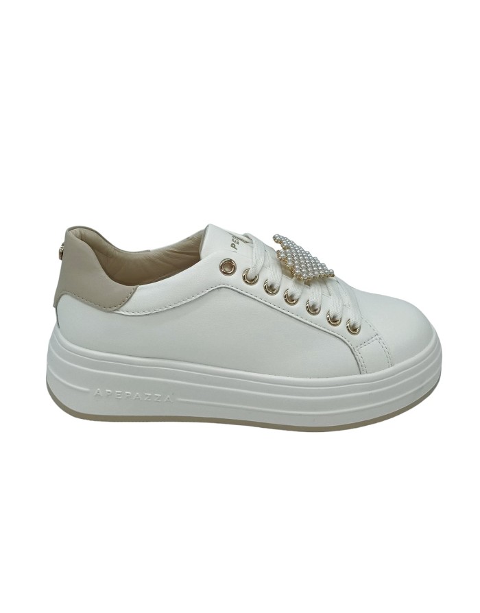 APEPAZZA LEA SNEAKER LACCI IN VITELLO COLORE BIANCO CON TOPPONCINO BEIGE, ACCESSORIO STACCABILE CON PERLE SUL LACCIO, FONDO GOM