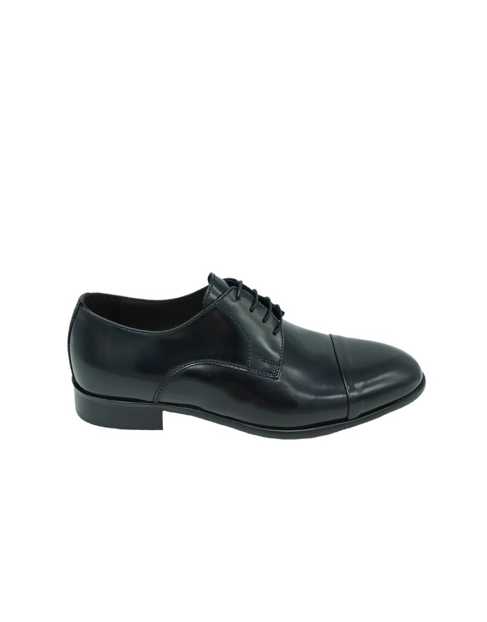 B.J.DEWIDSON 1631 STRINGATA DERBY CON PUNTINA, TOMAIA IN VITELLO SPAZZOLATO COLORE NERO, FONDO CUOIO