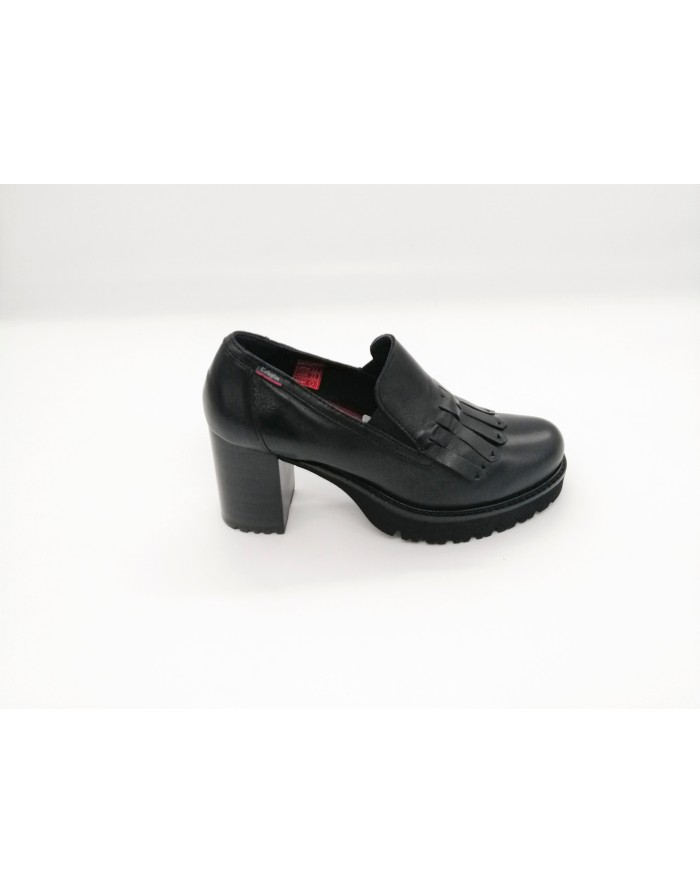 CALLAGHAN 21901 MOCASSINO ACCOLLATO CON FRANGIA,TOMAIA IN VITELLO COLORE NERO,FONDO GOMMA EXTRA LIGHT,TACCO 7,5 CM
