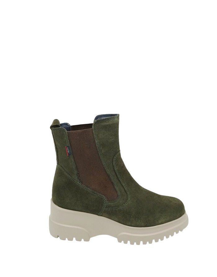 CALLAGHAN 27213, BEATLES IN CAMOSCIO COLORE FORESTA/VERDE CON ELASTICI T.MORO, FONDO GOMMA EXTRA LIGHT BEIGE 6CM