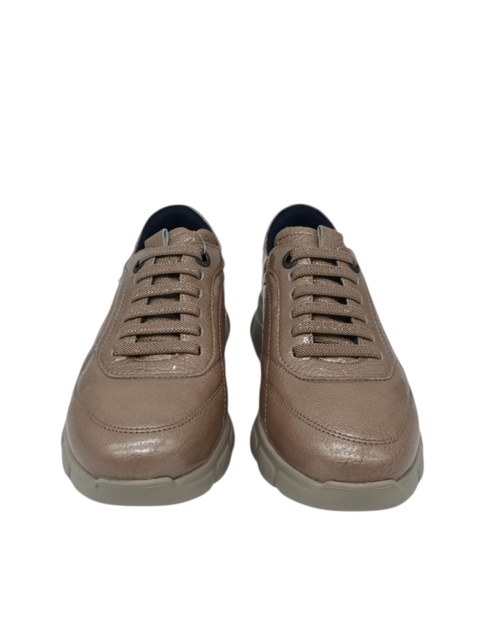 CALLAGHAN SNEAKER LACCI IN NAPLAK COLORE AVENA, FONDO GOMMA EXTRA LIGHT 4,5CM