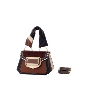 CROMIA BORSA MEDIA IN VITELLO E CAVALLINO COLORE NERO-AVORIO-MANDORLA E T.MORO, CHIUSURA A PATTA CON ACCESSORIO CROMATO ORO, MA