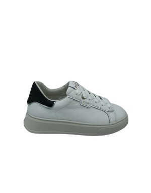 ED PARRISH SKLD-GA06 ERICA, SNEAKER LACCI IN VITELLO COLORE BIANCO CON TOPPONCINO NERO PROFILATO ARGENTO, FONDO GOMMA 4CM