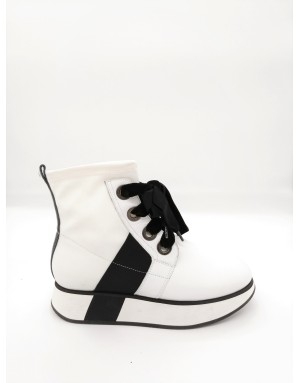 ELIAN D'OUARE' SM 04 POLACCO TOMAIA IN VITELLO BIANCO TESSUTO TECNICO ELASTICIZZATO BIANCO E NERO TALLONETTA IN VERNICE NERA LA