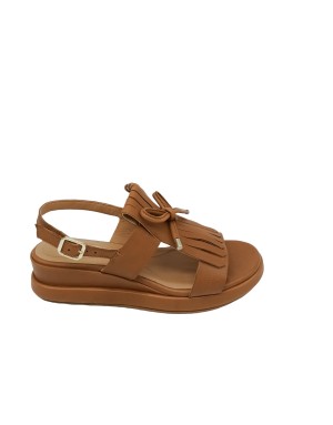 ELVIO ZANON ES2102X, SANDALO DUE FASCE CON FRANGIONE CENTRALE, TOMAIA IN VITELLO BOTTALATO COLORE CUOIO, ZEPPA FASCIATA 5CM, FO