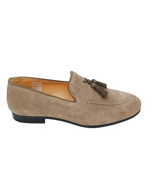 EXTON  MOCASSINO CON NAPPINE IN VITELLO CACAO, TOMAIA IN CAMOSCIO COLORE TAUPE, FONDO GOMMA