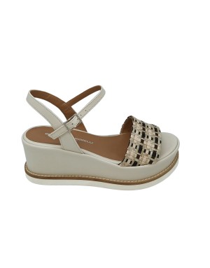 GIANMARCO SORELLI, SANDALO UNA FASCIA E CINTURINO ALLA CAVIGLIA, TOMAIA IN VITELLO BEIGE E INTRECCIO RAFIA MULTIMORO, ZEPPA FAS