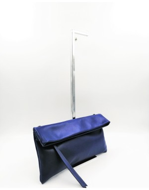 GIANNI CHIARINI BS 7085 19PE LMW POCHETTE MEDIA IN PELLE COLOR KLEIN BLU CON TRACOLLA