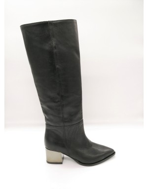 LA BLANC 400, STIVALE IN VITELLO COLORE NERO,1/2 LAMPO LATERALE,FONDO GOMMA,TACCO LAMINATO ACCIAIO 5CM