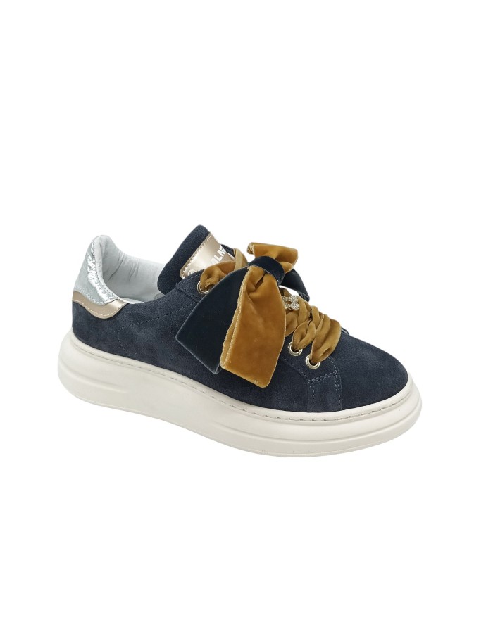 MELINE SNEAKER LACCI IN CAMOSCIO COLORE GRIGIO CON TOPPONCINO ORO/ARGENTO, DOPPIO LACCIO IN VELLUTO BICOLOR E COTONE GREZZO, FO