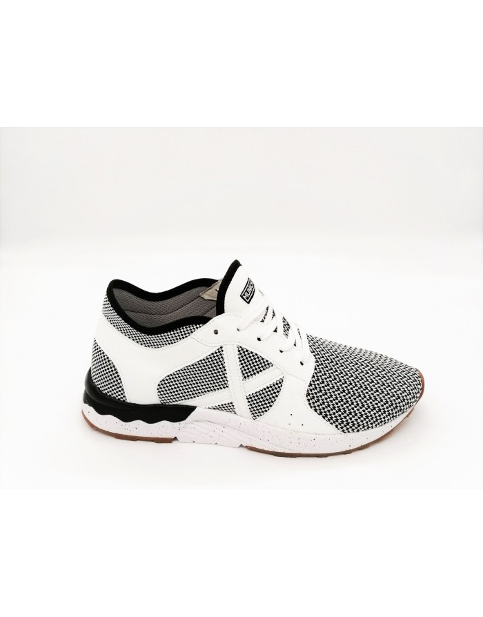 MUNICH COPACABANA SNEAKER IN TESSUTO ELASTICIZZATO E VITELLO COLORE BIANCO/NERO,FONDO MICRO
