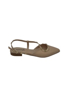 STATUS CHANEL IN VITELLO COLORE CIPRIA, BORCHIE DORATE SUL CINTURINO, TACCO 2CM, FONDO CUOIO