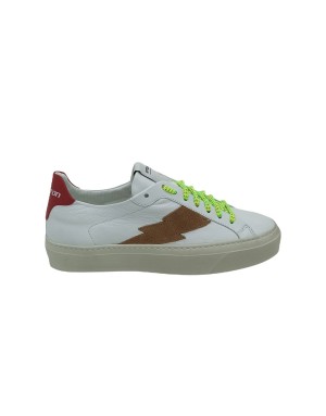 STOKTON BLAZE-U, SNEAKER LACCI IN VITELLO COLORE BIANCO CON BANDA LATERALE CUOIO E TOPPONCINO ROSSO, FONDO GOMMA