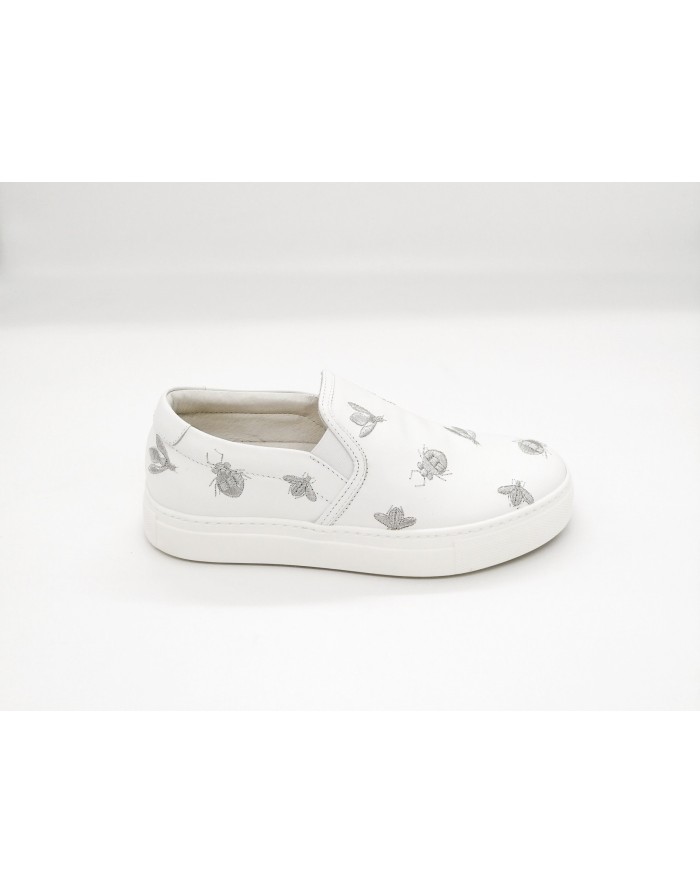 STOKTON ROLLER SLIP-ON IN VITELLO COLORE BIANCO CON RICAMII IN COLORE ARGENTO , FONDO GOMMA 3,5 CM