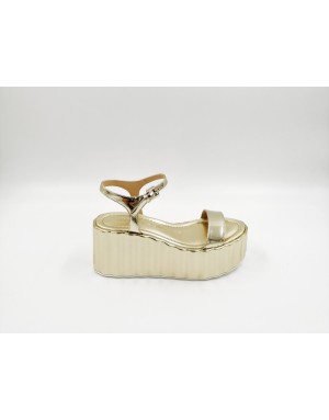 STRATEGIA W20 SANDALO FASCIA ANTERIORE E CINTURINO ALLA CAVIGLIA TOMAIA IN VITELLO SPECCHIO COLOR PLATINO FONDO ZEPPA FASCIATA 