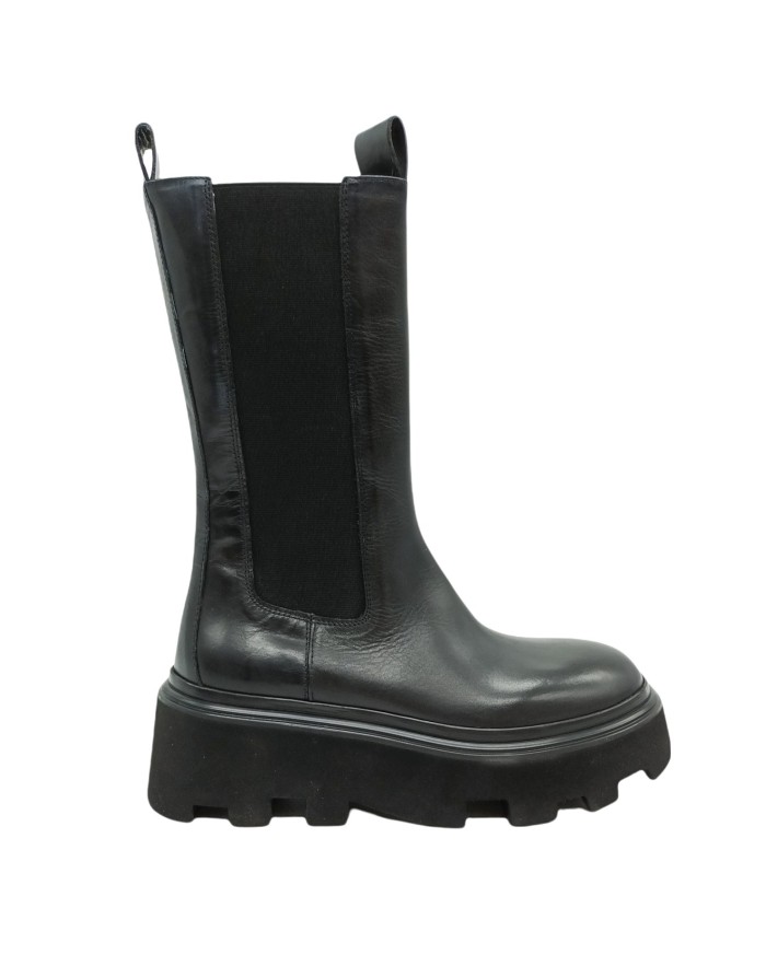 STRATEGIA/ELENA IACHI E2721 BEATLES ALTO IN VITELLO COLORE NERO, FONDO MICRO CARRO 6CM CON GUARDOLO IN TINTA