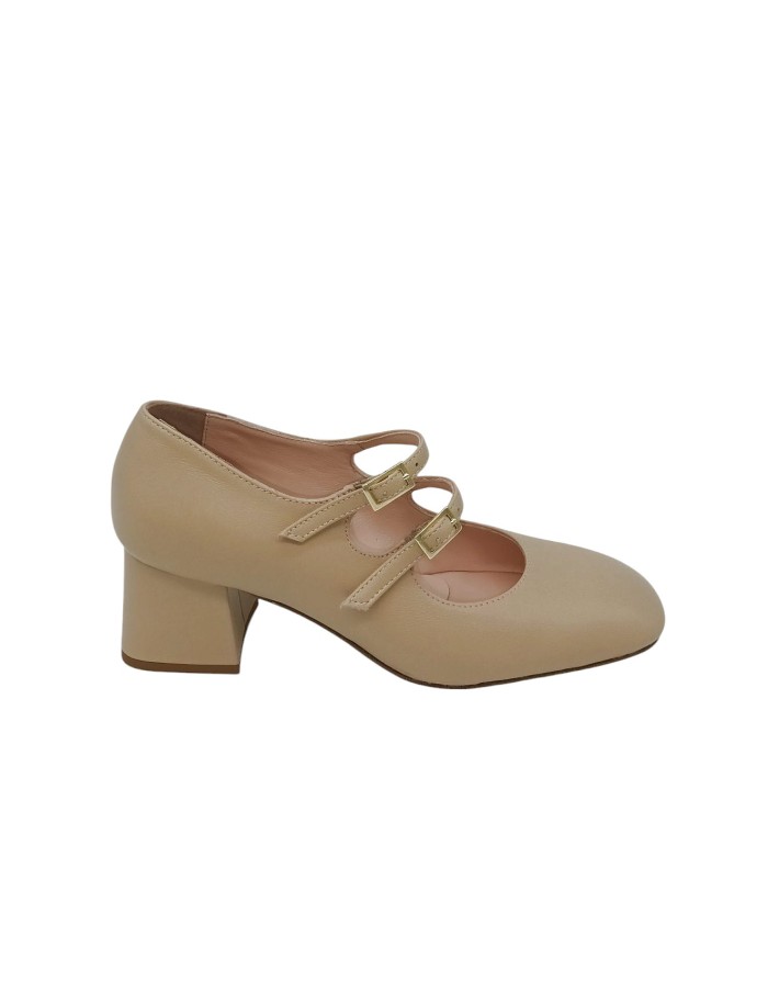 THERESA, DECOLLETE' CON DUE CINTURINI CON FIBBIETTA DORATA, TOMAIA IN NAPPA COLORE CAMEL, FONDO CUOIO CON INSERTO GOMMA, TACCO 