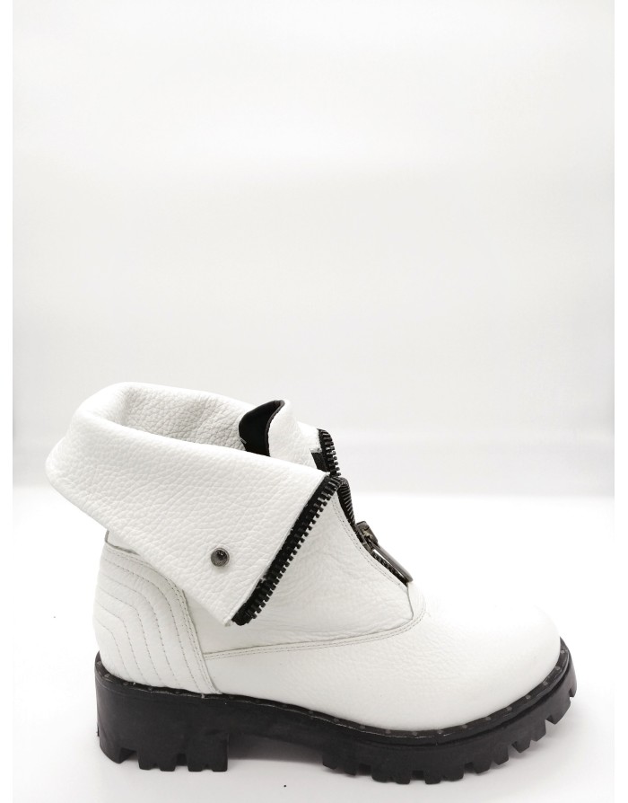 TOSCA BLU 1713S244 ANFIBIO IN VITELLO BOTTALATO COLORE BIANCO CON LAMPO CENTRALE E GAMBALE REGOLABILE IN ALTEZZA, FONDO GOMMA R