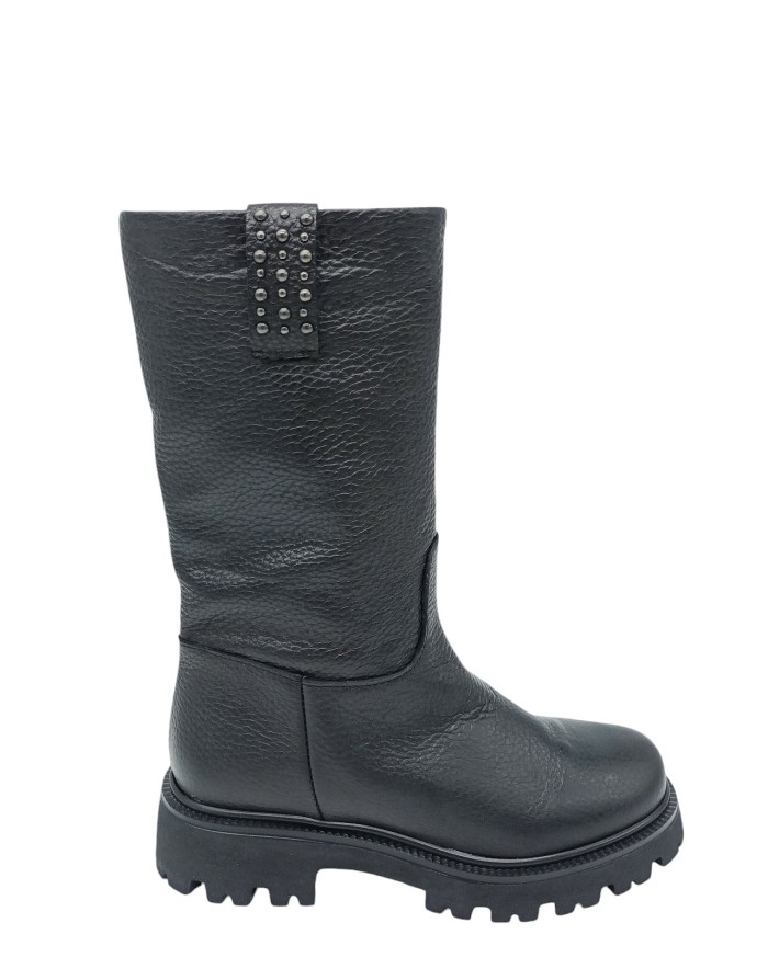 VSL 7697, STIVALE 3/4 A TUBO, TOMAIA IN CERVO COLORE NERO, LINGUETTE BORCHIATE LATERALI, FONDO GOMMA CARRO 4,5CM