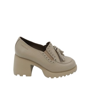 WONDERS MOCASSINO ACCOLLATO CON VASCHETTA, TOMAIA IN VITELLO BOTTALATO COLORE TAUPE, DUE ELASTICI LATERALI, NAPPINE IN TINTA, F