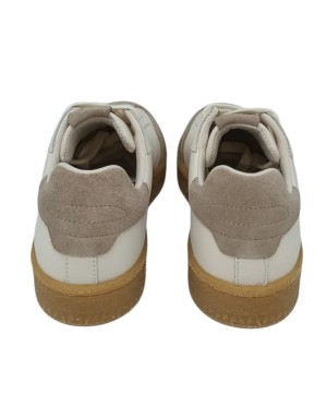 TAMARIS SNEAKER LACCI IN VITELLO BIANCO CON RIPORTI IN CAMOSCIO TAUPE, FONDO GOMMA MIELE 3CM