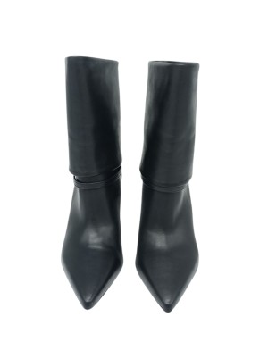 ALBANO TRONCHETTO LISCIO CON GHETTA, TOMAIA IN VITELLO COLORE NERO, TACCO FASCIATO 9CM