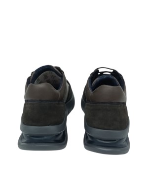 CALLAGHAN SNEAKER LACCI IN VITELLO E CAMOSCIO COLORE CAFFE'/MARRONE, FONDO GOMMA EXTRA LIGHT CON AMMORTIZZATORE AL TALLONE