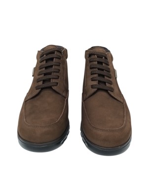 CALLAGHAN POLACCO STRINGATO IN NABUK INGRASSATO COLORE MARRONE, FODERA WATERADAPT, FONDO GOMMA EXTRA LIGHT