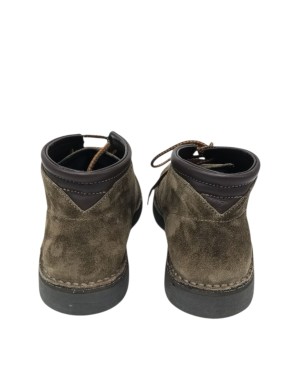 KEBO POLACCO IDEAL STRINGATO IN CAMOSCIO INGRASSATO COLORE FOCA, FONDO GOMMA