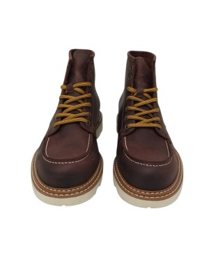 KEBO POLACCO STRINGATO CON VASCHETTA, TOMAIA IN NABUK INGRASSATO COLORE BORDEAUX, GUARDOLO CUOIO, FONDO GOMMA