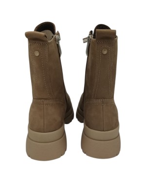 TAMARIS ANFIBIO IN CAMOSCIO INGRASSATO COLORE CAMEL, LACCIO E LAMPO LATERALE, FONDO GOMMA CARRO, TACCO 5CM