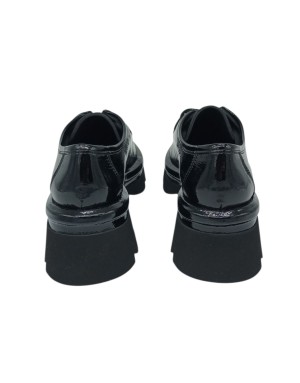 BRUNO PREMI STRINGATA INGEGNERE IN NAPLAK COLORE NERO CON VASCHETTA IN CAVALLINO IN TINTA, FONDO GOMMA CARRO, TACCO 5CM