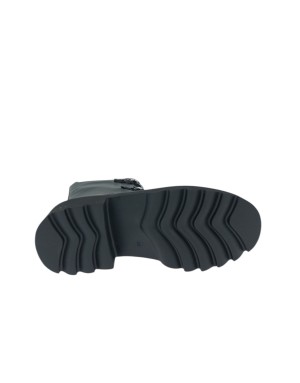 TOSCA BLU ANFIBIO LISCIO IN VITELLO COLORE NERO, LAMPO LATERALE, ACCESSORI STRASSE E ACCIAIO SULLA LINGUETTA, FONDO GOMMA CARRO