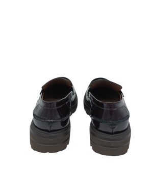 VSL MOCASSINO CON VASCHETTA, TOMAIA IN NAPLAK COLORE BORDEAUX, MORSETTO CON ACCESSORIO DORATO, FONDO GOMMA EXTRA LIGHT 4CM