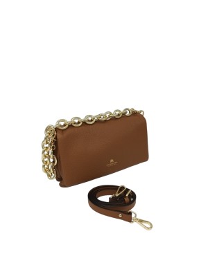 CUOIERIA FIORENTINA BORSA MEDIA IN VITELLO BOTTALATO COLORE CARAMEL, CHIUSURA CON PATTA, TRE SCOMPARTI, TRACOLLA A SPALLA CON C