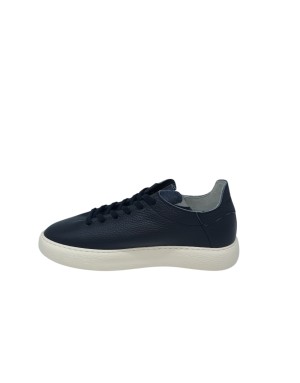 STOKTON SNEAKER LACCI IN VITELLO BOTTALATO SFODERATO COLORE BLU NAVY, FONDO GOMMA EXTRA LIGHT