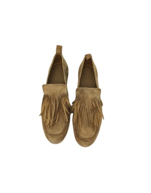 J&M MOCASSINO CON FRANGE, TOMAIA IN CAMOSCIO COLORE TAUPE, FONDO CUOIO, TACCO 2CM