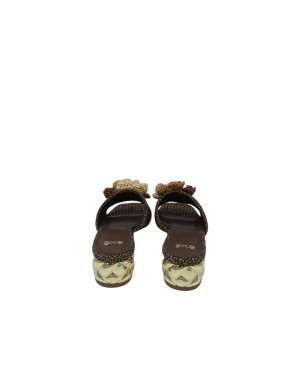 EXE' SABOT SPUNTATO IN RAFIA CON COCCARDA MULTICOLOR, FONDINO GOMMA, TACCO LAMINATO ORO 4,5CM