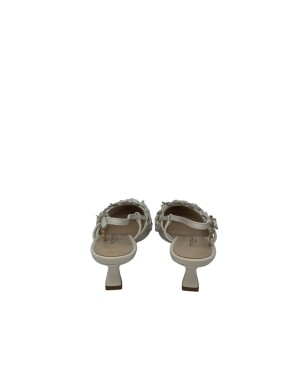 TOSCA BLU CHANEL IN VITELLO NAPPATO COLORE AVORIO CON CASCATA DI FIORI IN TINTA, TACCO FASCIATO 6CM, FONDO GOMMINA