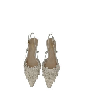 TOSCA BLU CHANEL IN VITELLO NAPPATO COLORE AVORIO CON CASCATA DI FIORI IN TINTA, TACCO FASCIATO 6CM, FONDO GOMMINA