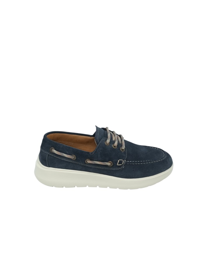 AMBITIOUS SNEAKER STRINGATA GUSTO BARCA, TOMAIA IN CAMOSCIO COLORE BLU NAVY, FONDO EXTRA LIGHT