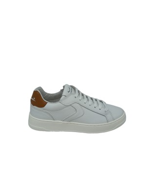 VOILE BLANCHE SNEAKER LACCI IN VITELLO COLORE BIANCO CON TOPPONCINO CUOIO, FONDO GOMMA EXTRA LIGHT