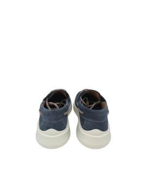 AMBITIOUS SNEAKER STRINGATA GUSTO BARCA, TOMAIA IN CAMOSCIO COLORE BLU NAVY, FONDO EXTRA LIGHT