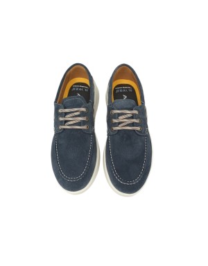 AMBITIOUS SNEAKER STRINGATA GUSTO BARCA, TOMAIA IN CAMOSCIO COLORE BLU NAVY, FONDO EXTRA LIGHT