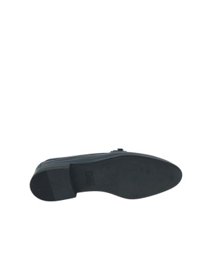 FRAU MOCASSINO CON VASCHETTA E FIBBIETTA LATERALE, TOMAIA IN VITELLO SFODERATO COLORE BLU, FONDINO GOMMA, TACCO 2CM